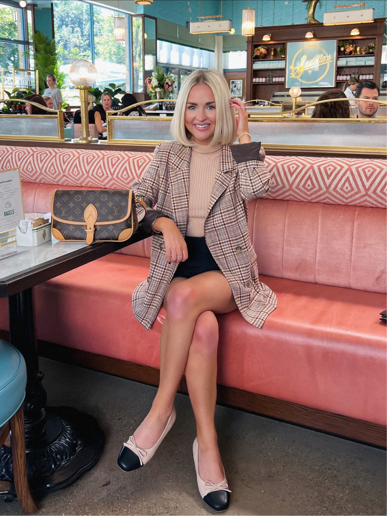 Plaid blazer / cap toe ballet flats / neutral style / LTK conference / LTK con 

#LTKCon 

#LTKSeasonal