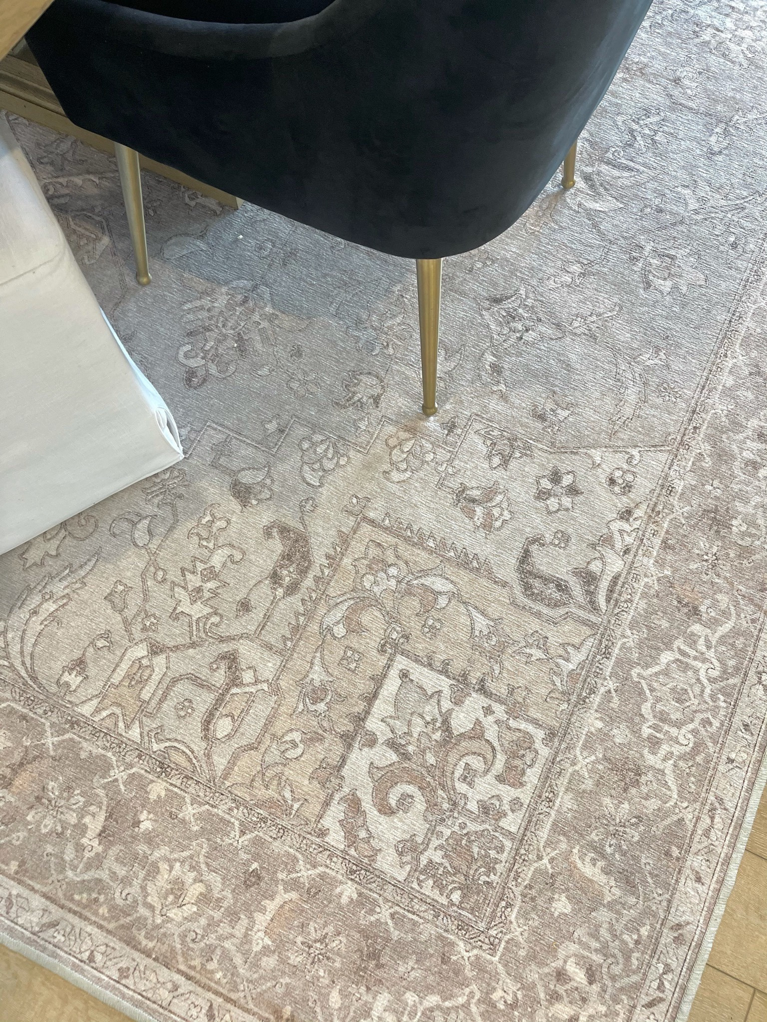 This rug is one of my favorites! It’s washable and stain resistant! 

Dining room rug, living room rug, neutral rug, cream rug, gray rug, beige rug, living room rug, bedroom rug, kitchen runner, vintage rug, kids proof!

#LTKFind #LTKstyletip #LTKhome