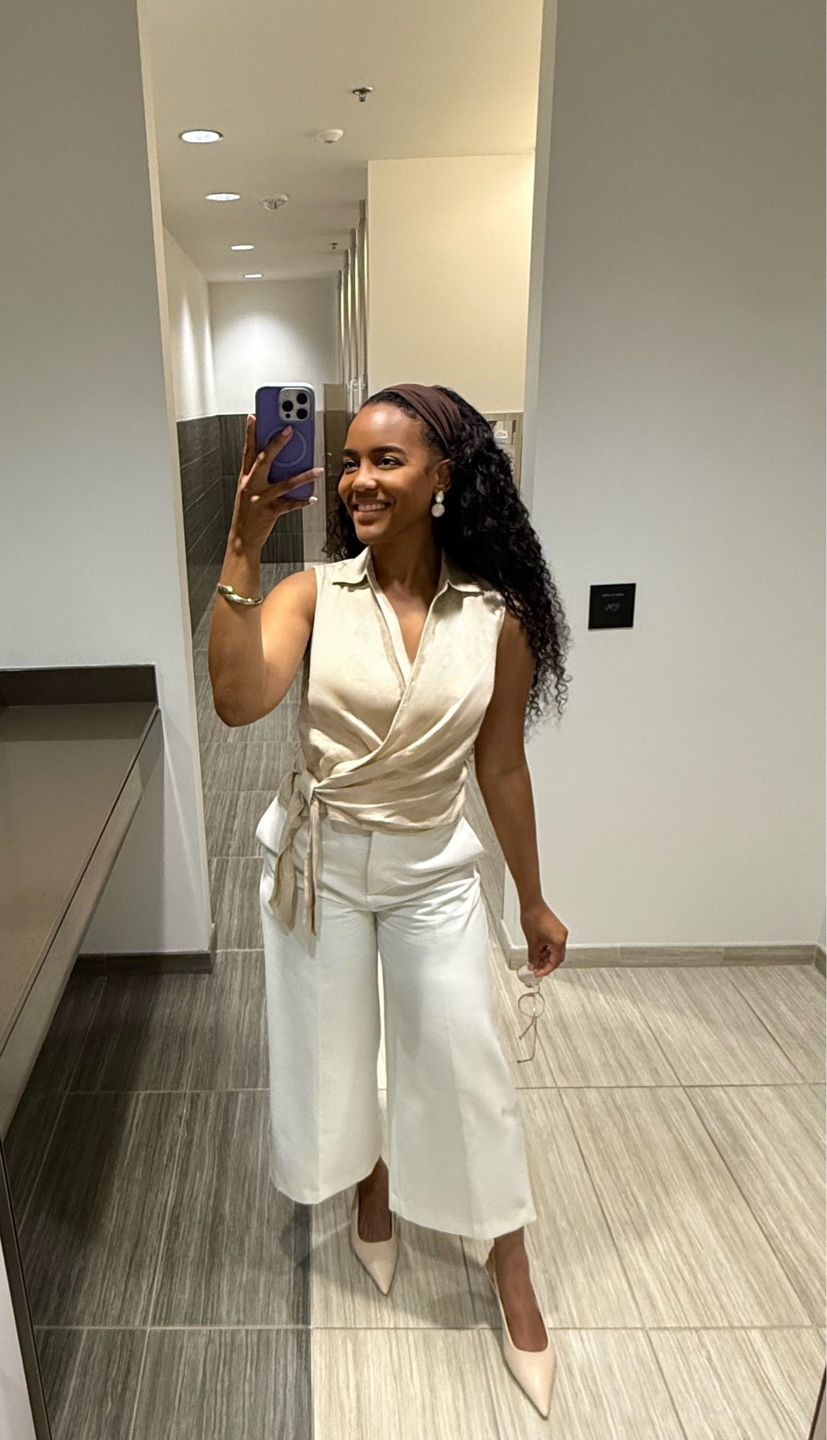 Keeping it casual yet chic for a summer day in the office. 

Shirt:  size small 
Culottes: size small 
Shoes: 71/2

#LTKWorkwear