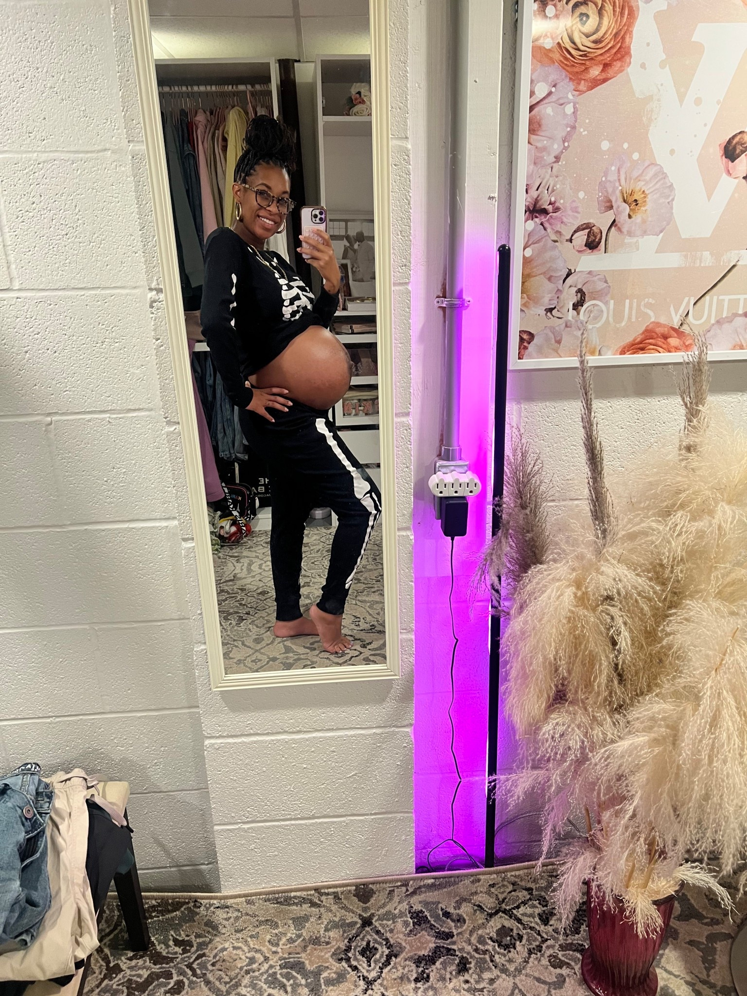 Skeleton mama, bad to the bone🦴  only a week left before I have this baby but I’ve been grateful to still be able to fit into my holiday pajamas. #ltkpajamas

#LTKBump #LTKFamily #LTKHalloween