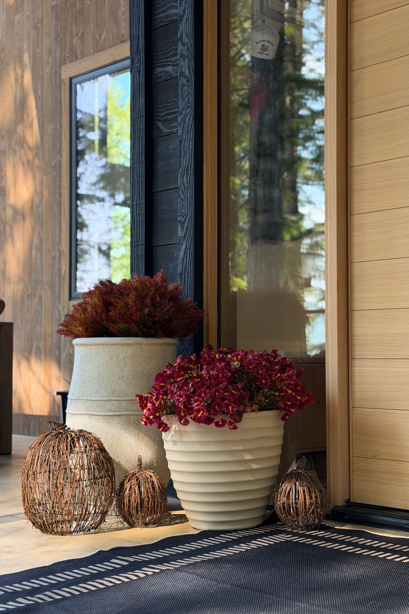 Sharing some fall front porch inspo from the cabin!

#LTKSeasonal #LTKHome