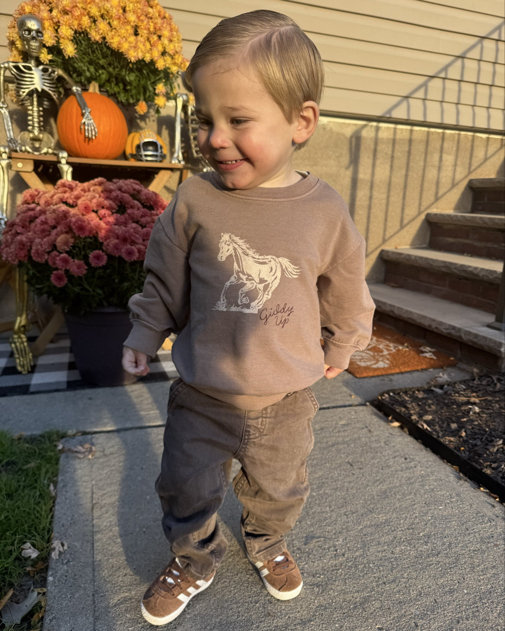 Under $30 Target Outfit! Obsessed with these carpenter jeans!  

#LTKFamily #LTKKids