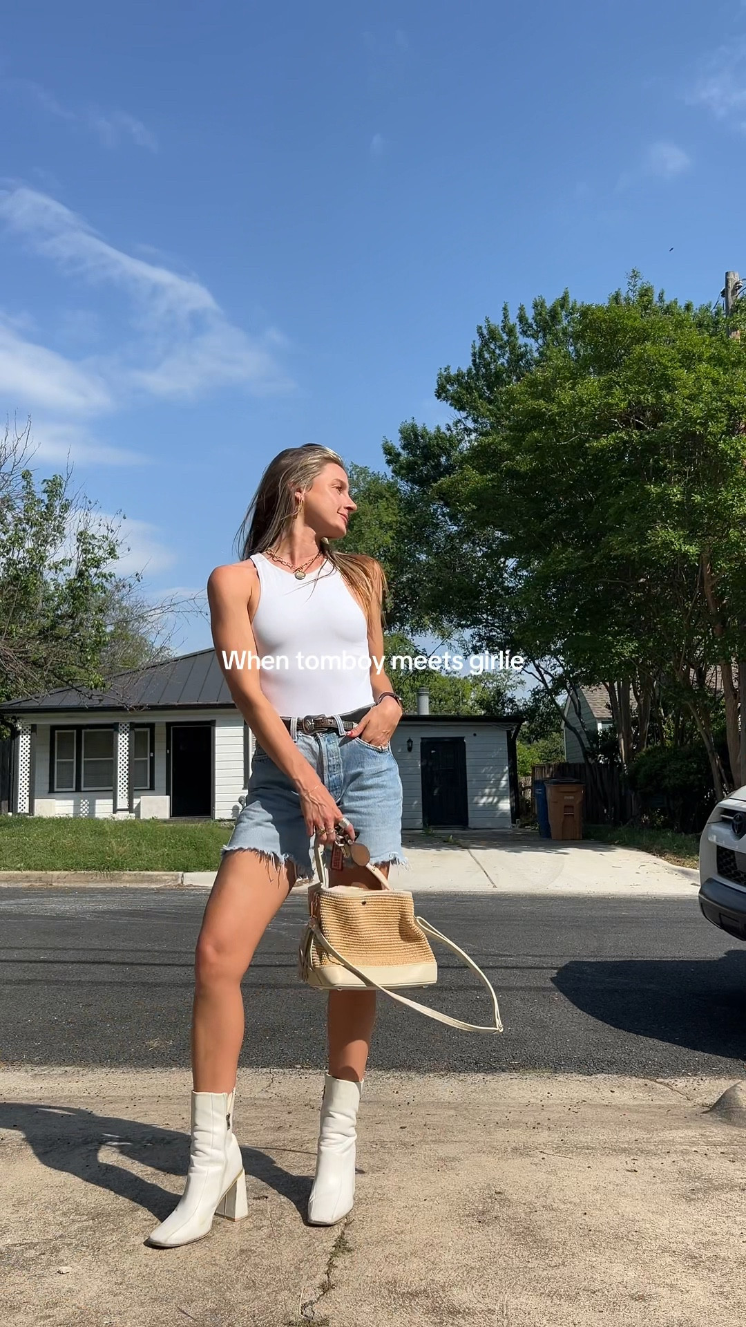 Meet cute 🤝

#LTKSeasonal #LTKShoeCrush #LTKStyleTip