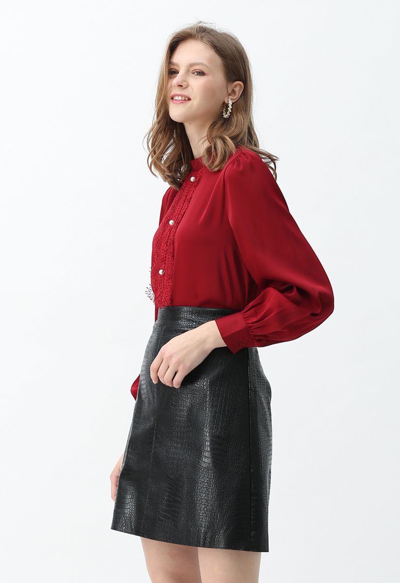 Crocodile Print Faux Leather Skirt in Black | Chicwish