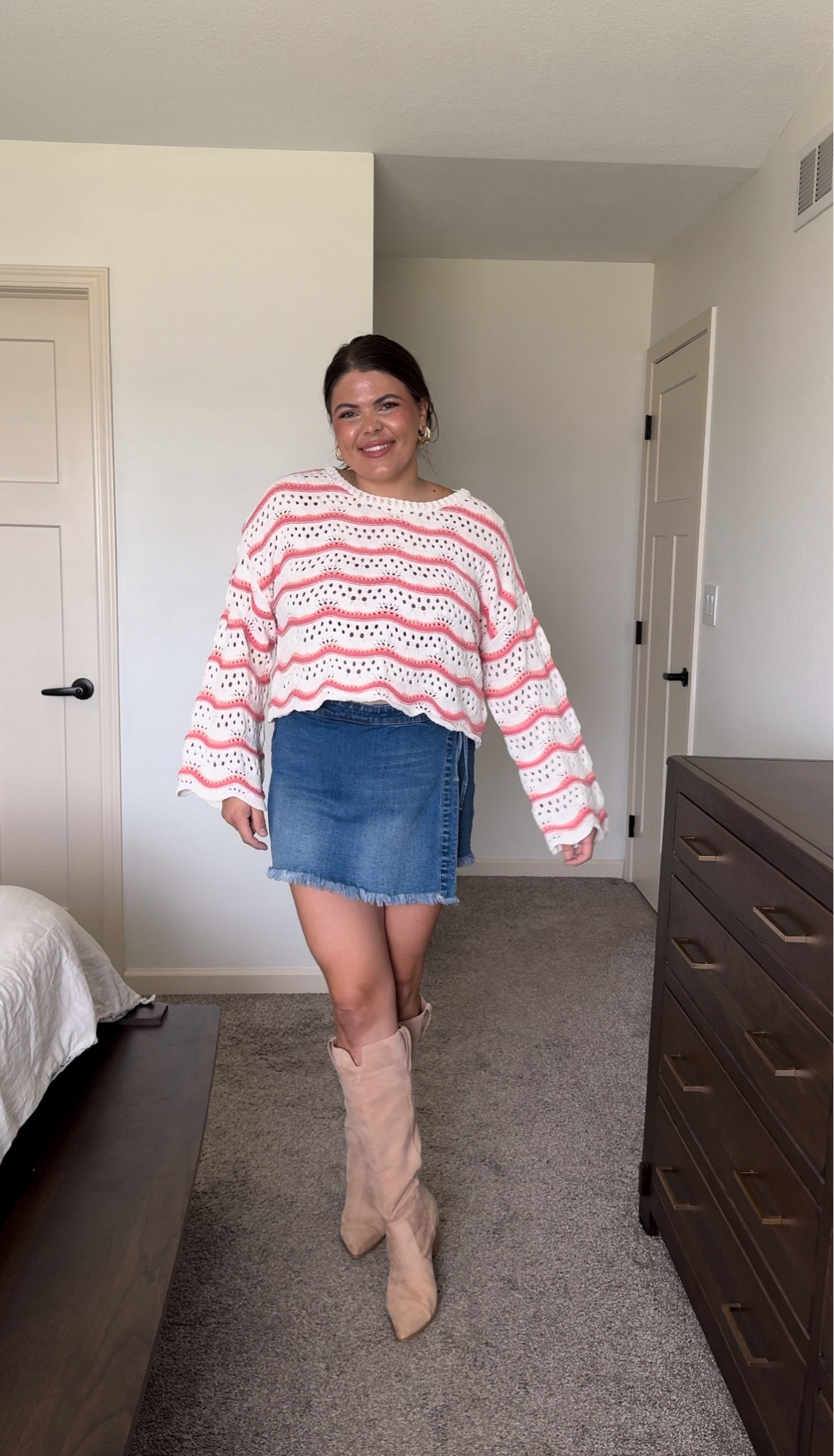 I will be wearing this look all fall! Wearing size X in the top and bottom. Fall outfit, date night, denim skirt 

#LTKSeasonal #LTKMidsize #LTKStyleTip