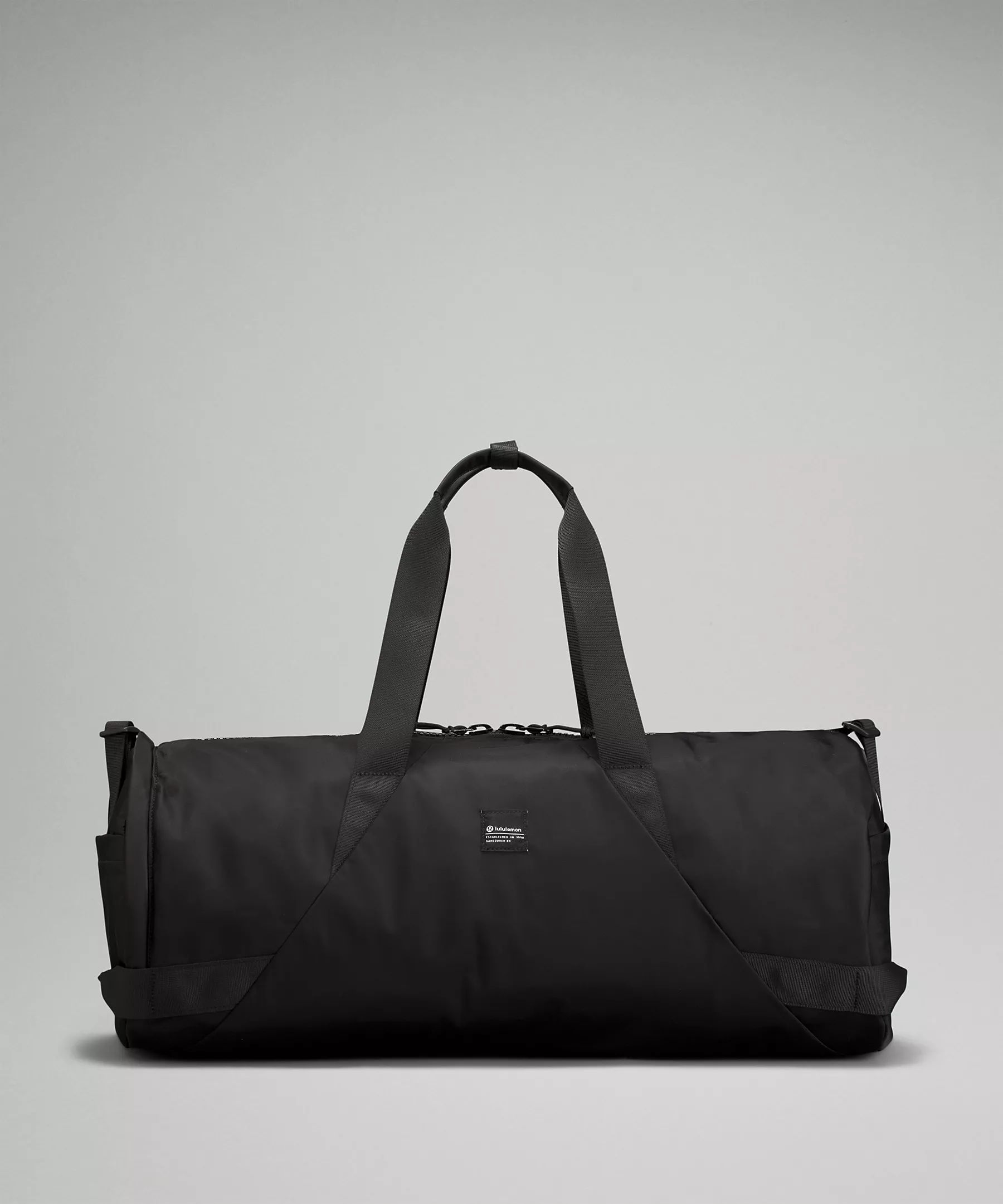 All Day Essentials Duffle Bag 32L | Unisex Bags,Purses,Wallets | lululemon | Lululemon (US)