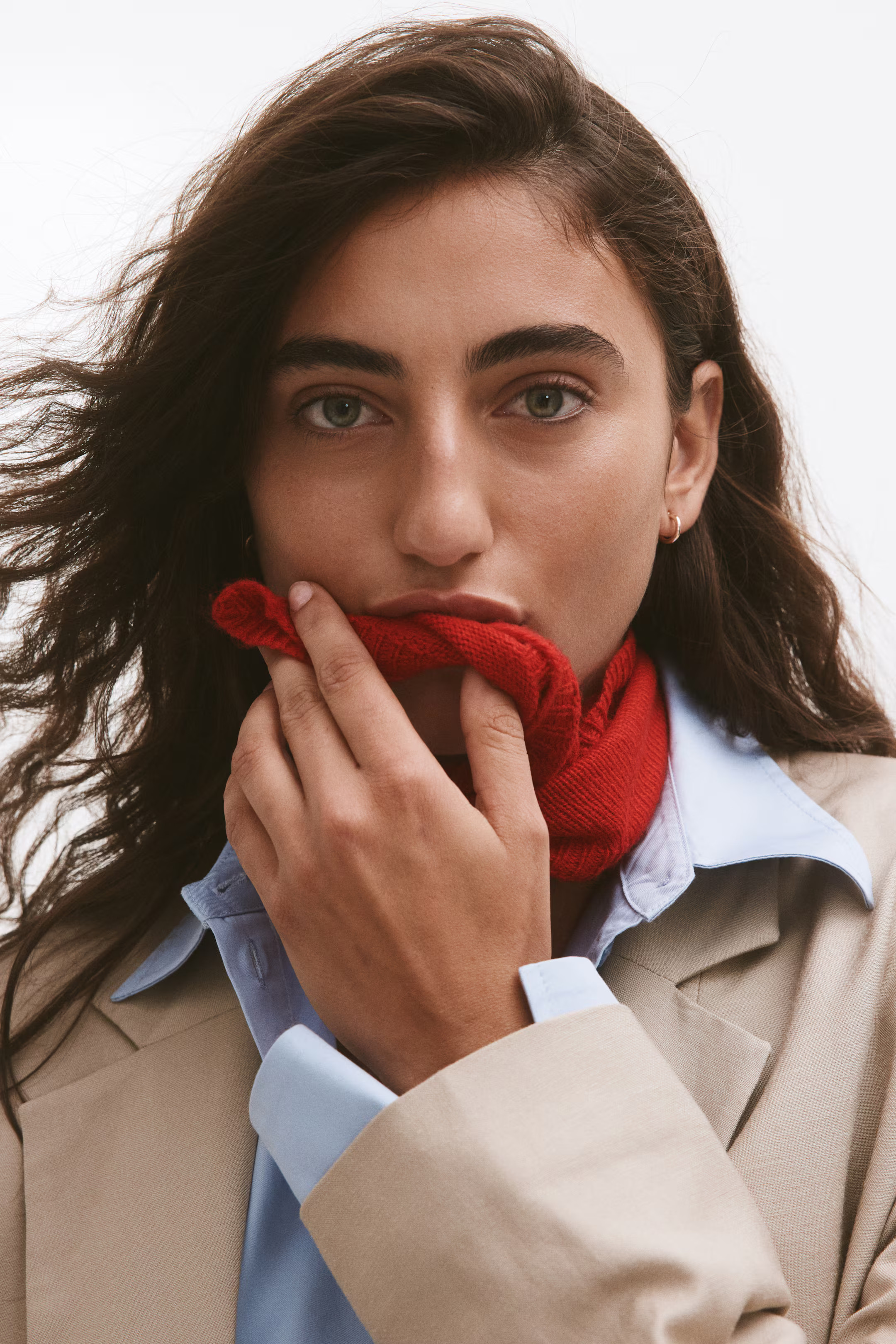 Knit Triangle Scarf | H&M (US + CA)