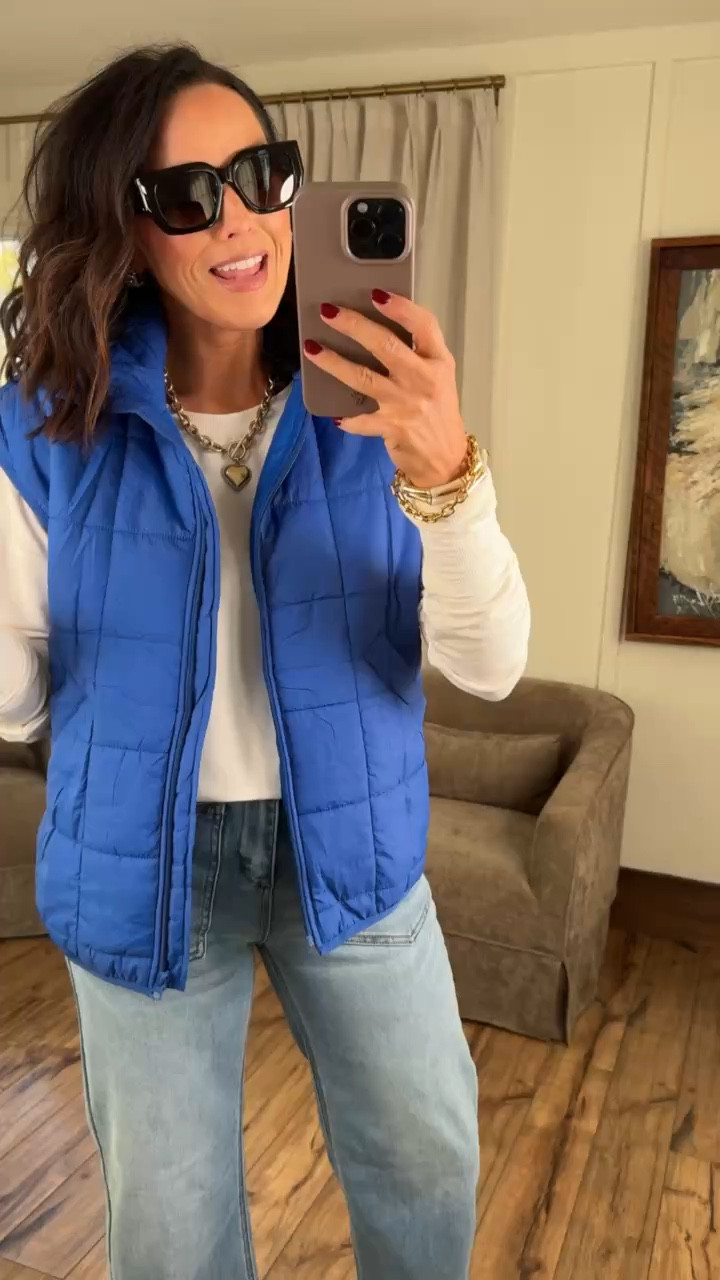 The cutest spring blue, y'all! I’m loving this Amazon puffer vest moment. Perfect for everyday wear & the style is so chic! 

Mom approved outfit teacher style spring colors blue vest cute style outfits mom life cute casual jeans Amazon finds busy mom cute outfit cute finds VintagePickin 

#LTKmomlife #LTKSeasonal #LTKdayinmylife