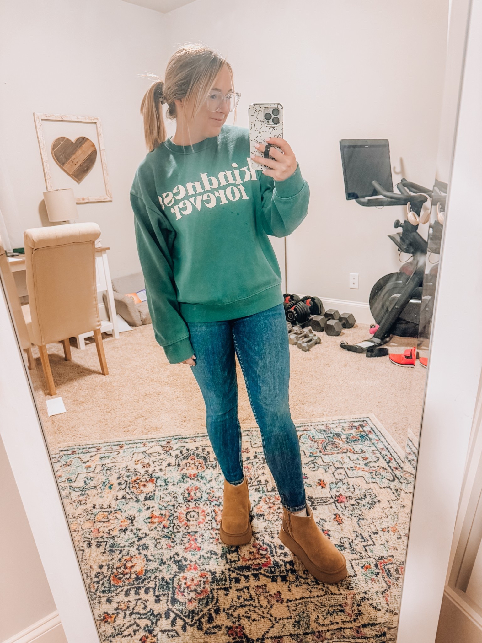 Can’t find this sweater but it’s from Target!! 

#LTKdayinmylife #LTKPetite #LTKootd