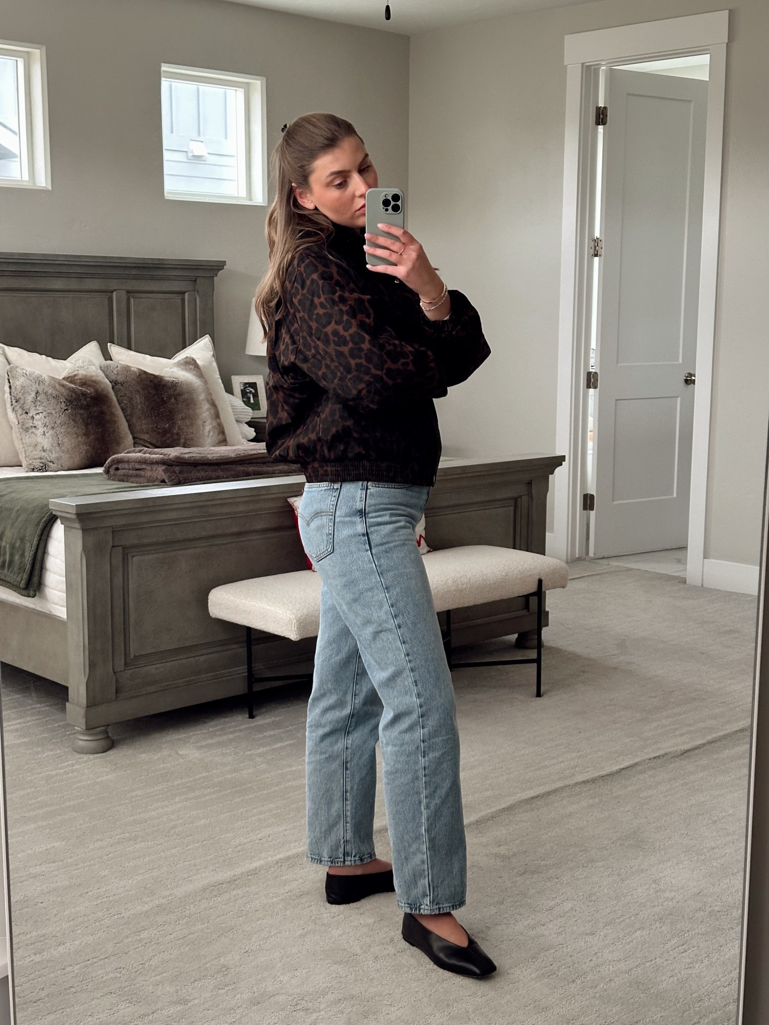 Leopard bomber jacket - medium, jeans - 28, square toe flats - size down 

#LTKootd #LTKFindsUnder100 #LTKTall