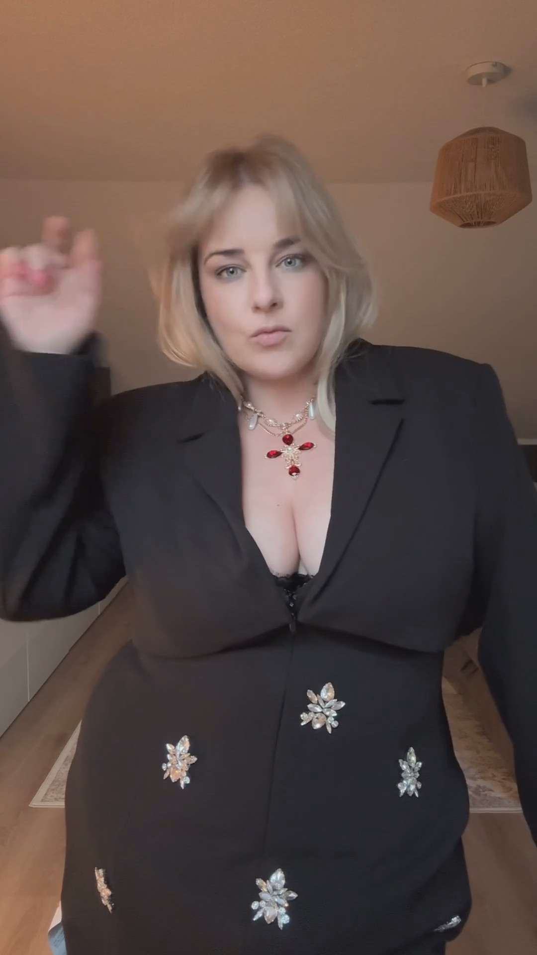 Forbidden Desire 🖤

Das Kleid 3 hab ich im Sale gekauft 👋🏻

#schwarz #black 

#LTKfestive #LTKkleider #LTKeurope