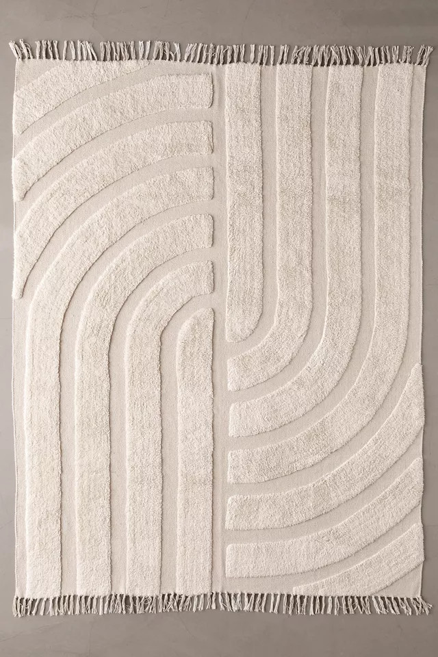 Karmen Hilo Tufted Rug | Urban Outfitters (US and RoW)