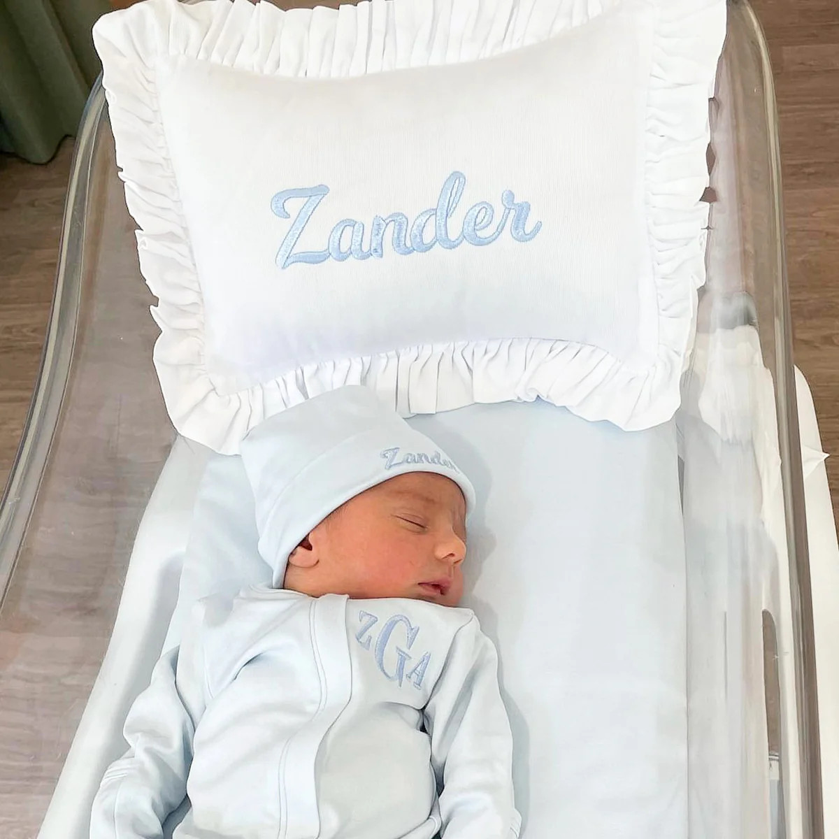 Zander Bassinet Pillow – Personalized Baby Pillow for Bassinet | Caprilina