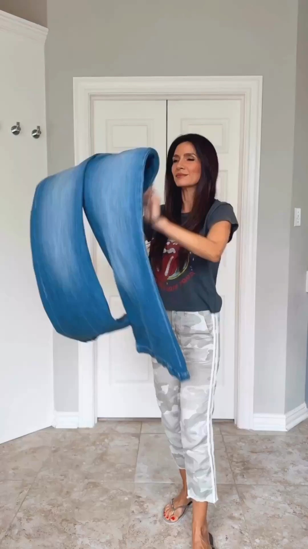 I’m 50+ so believe when I tell you these are The best “trouser” style jeans everrrrr! SO good🙌 
@Reformation 




Business casual outfits / best jeans / wide leg jeans

#LTKSeasonal #LTKWorkwear #LTKgrwm