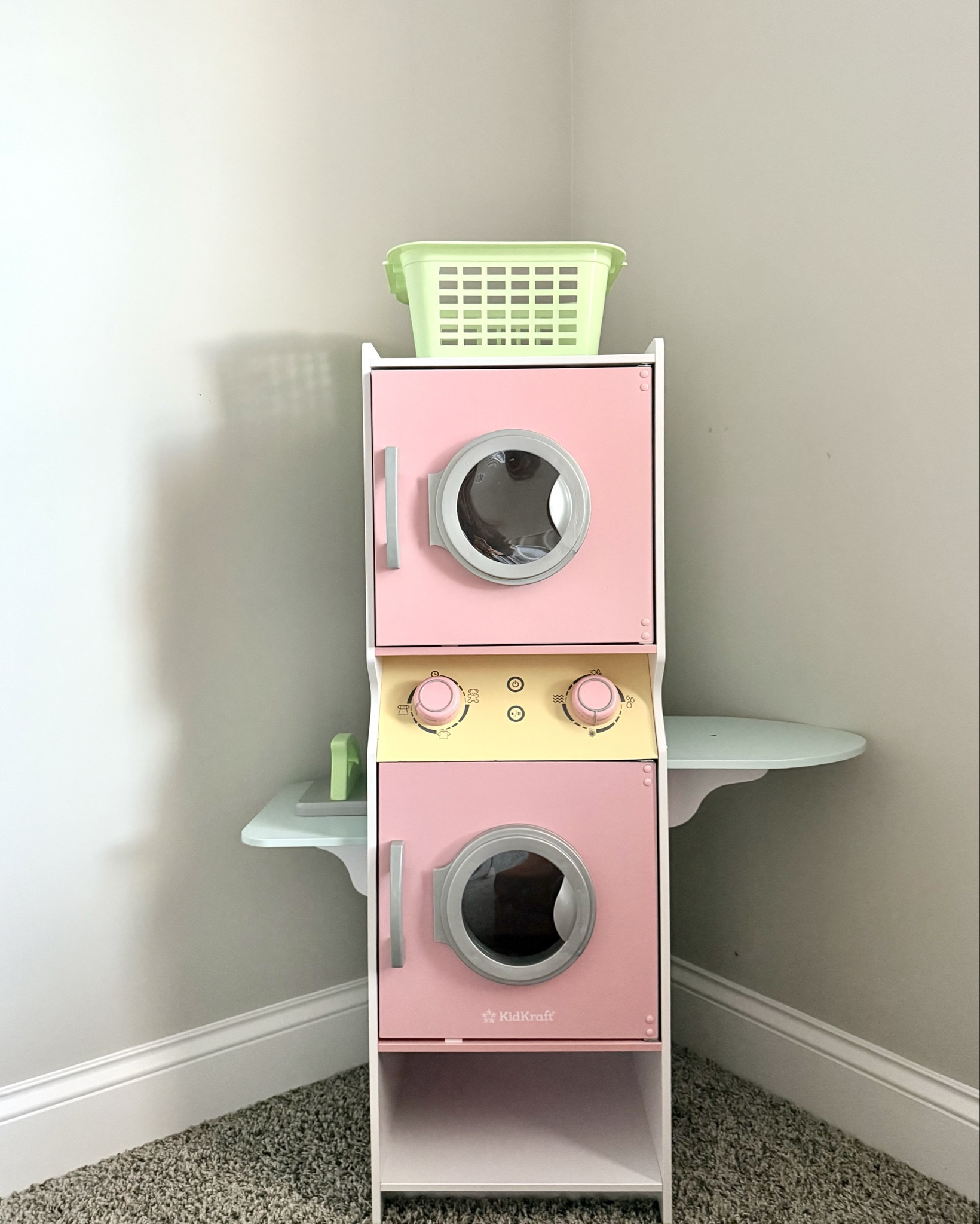 Kidkraft toddler play furniture - super cute washer and dryer

#LTKHome #LTKKids #LTKGiftGuide