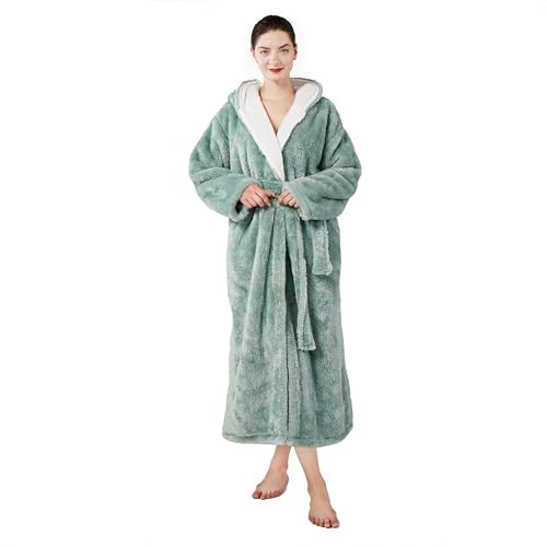 Skilydia Women's robes hooded winter warm with pockets soft bathrobe for women Cozy Spa Lounge wear ladies plush full length (Large, Green) | Amazon (US)