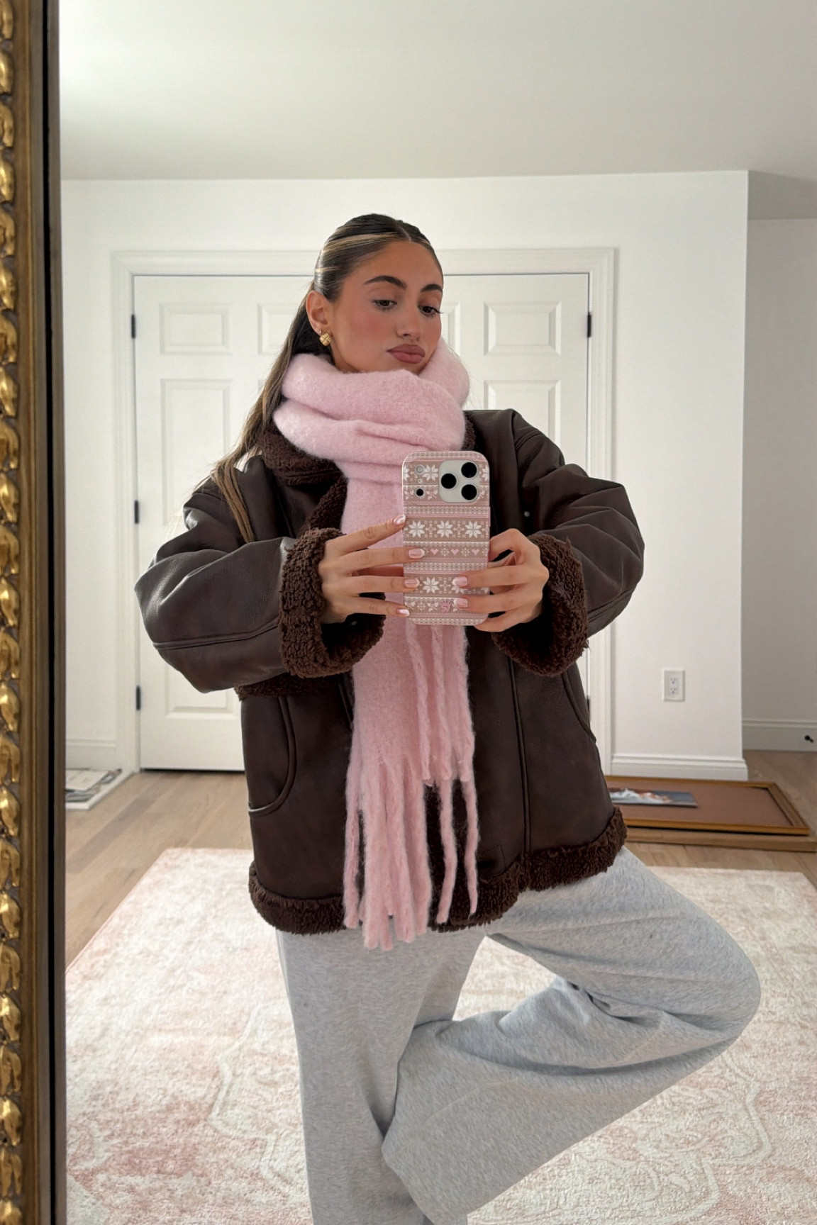 COZY BROWN JACKET & PINK SCARF 

#LTKHoliday #LTKgrwm #LTKPetite