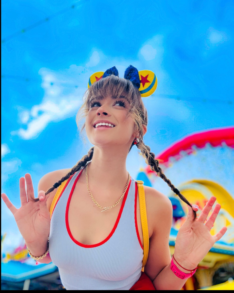 Let me tell you a Toy Story… 
Disney bound, Disney, cosplay, costumes, dress up, make believe, Mickey Mouse, Minnie Ears, magic, universal studios, Harry Potter, umbrella academy, Klaus Hargreaves, Fleur Delacour, princess, rapunzel, Wonder Woman, Pixar, theme parks, Marvel