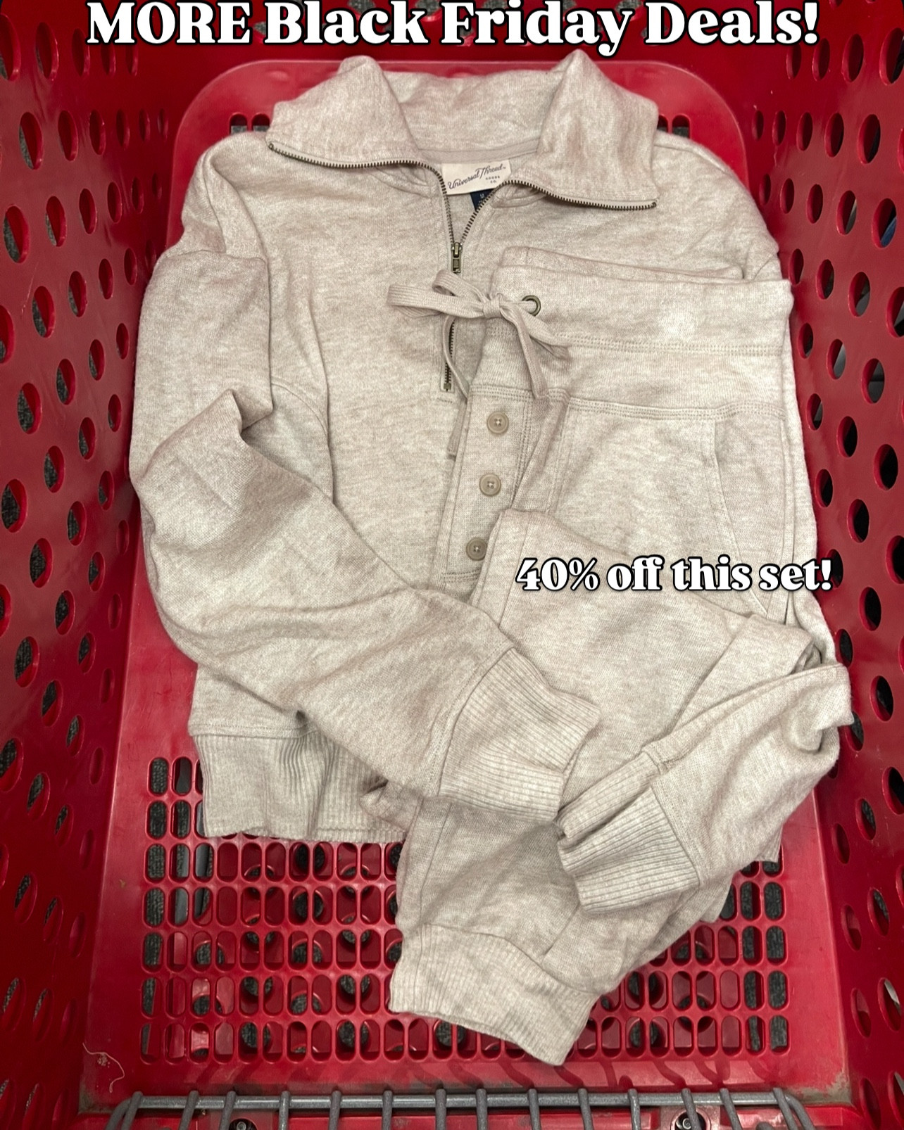 More DeaTarget

#LTKFindsUnder50 #LTKCyberWeek #LTKSaleAlert