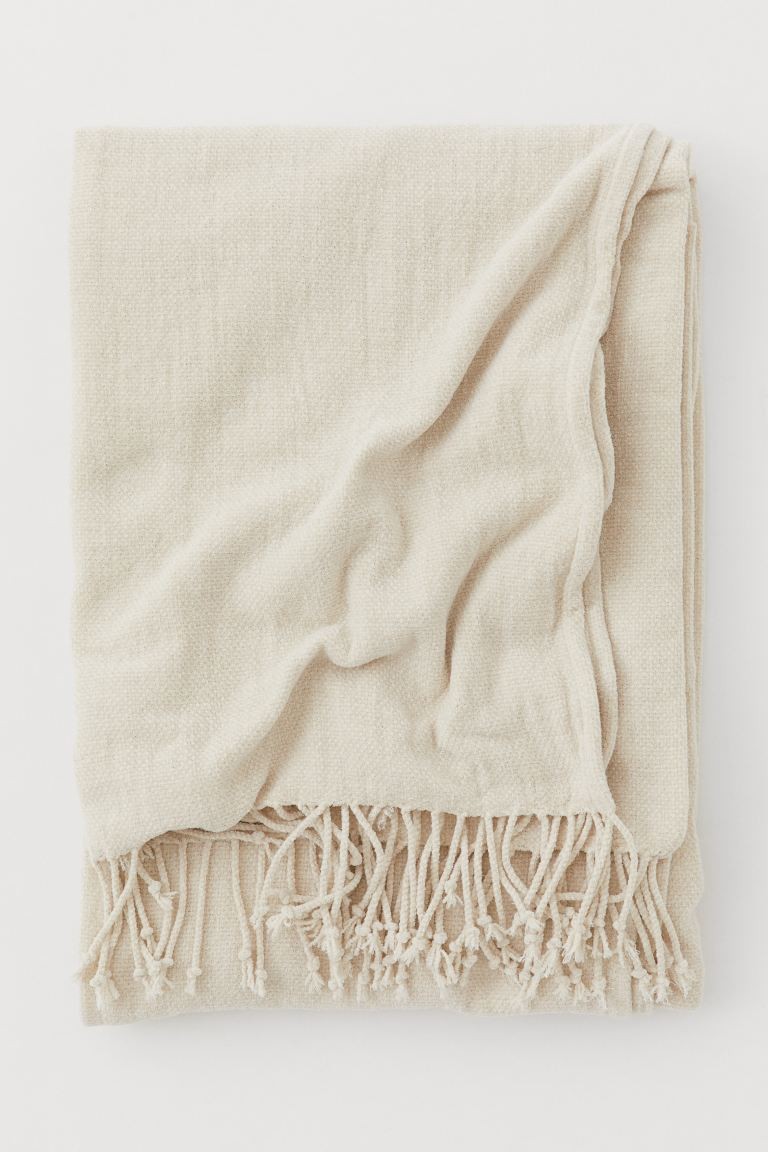 Throw with Fringe | H&M (US + CA)