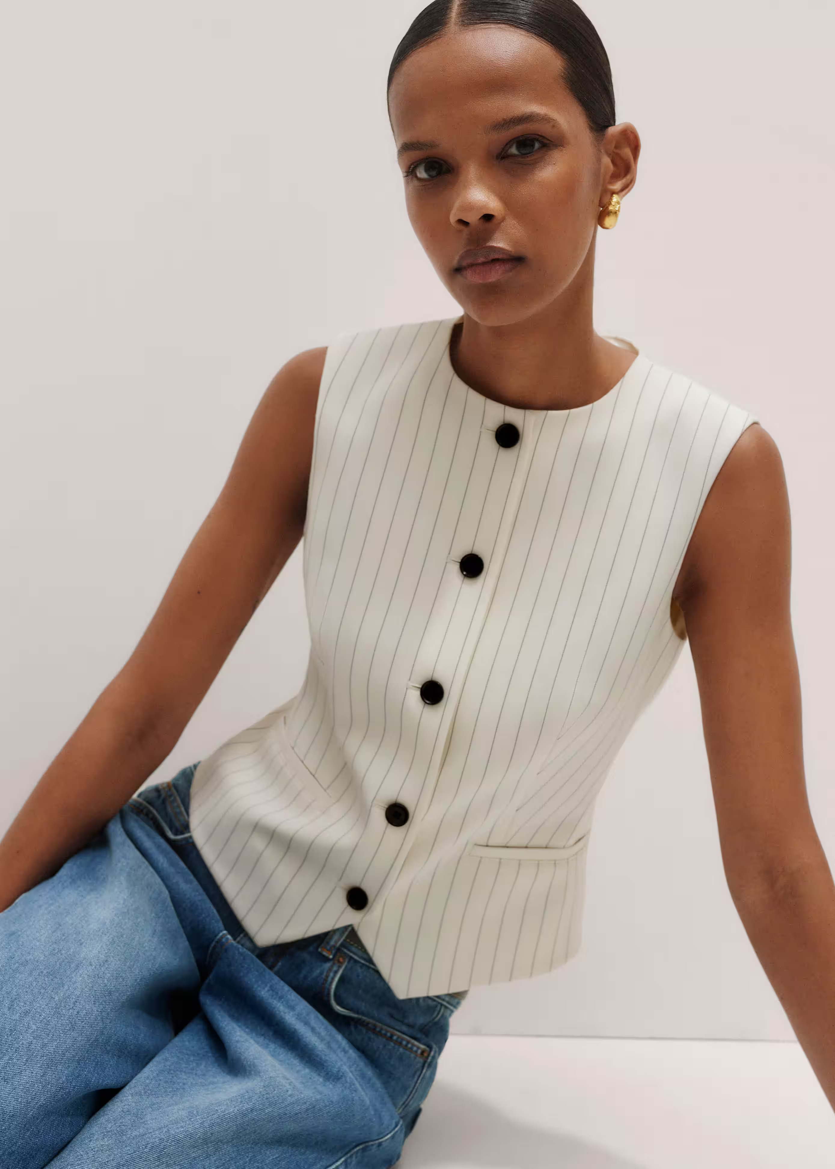 Round Neck Pinstripe Waistcoat Italian Wool-Blend Tailoring | ME+EM Global (Excluding US)