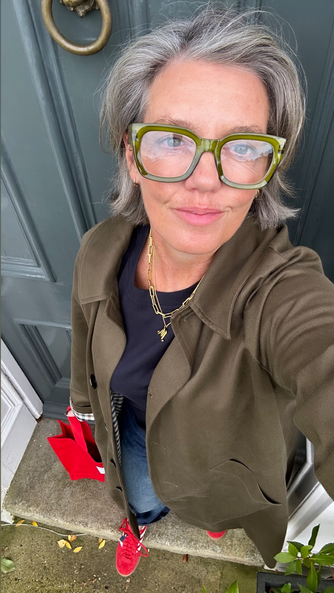 #ootd trench coat style 

Trench size 12
Jeans size 12

Adidas trainers 
Red trainers 
Barrel jeans



#LTKmidsize #LTKover50style #LTKstyletip