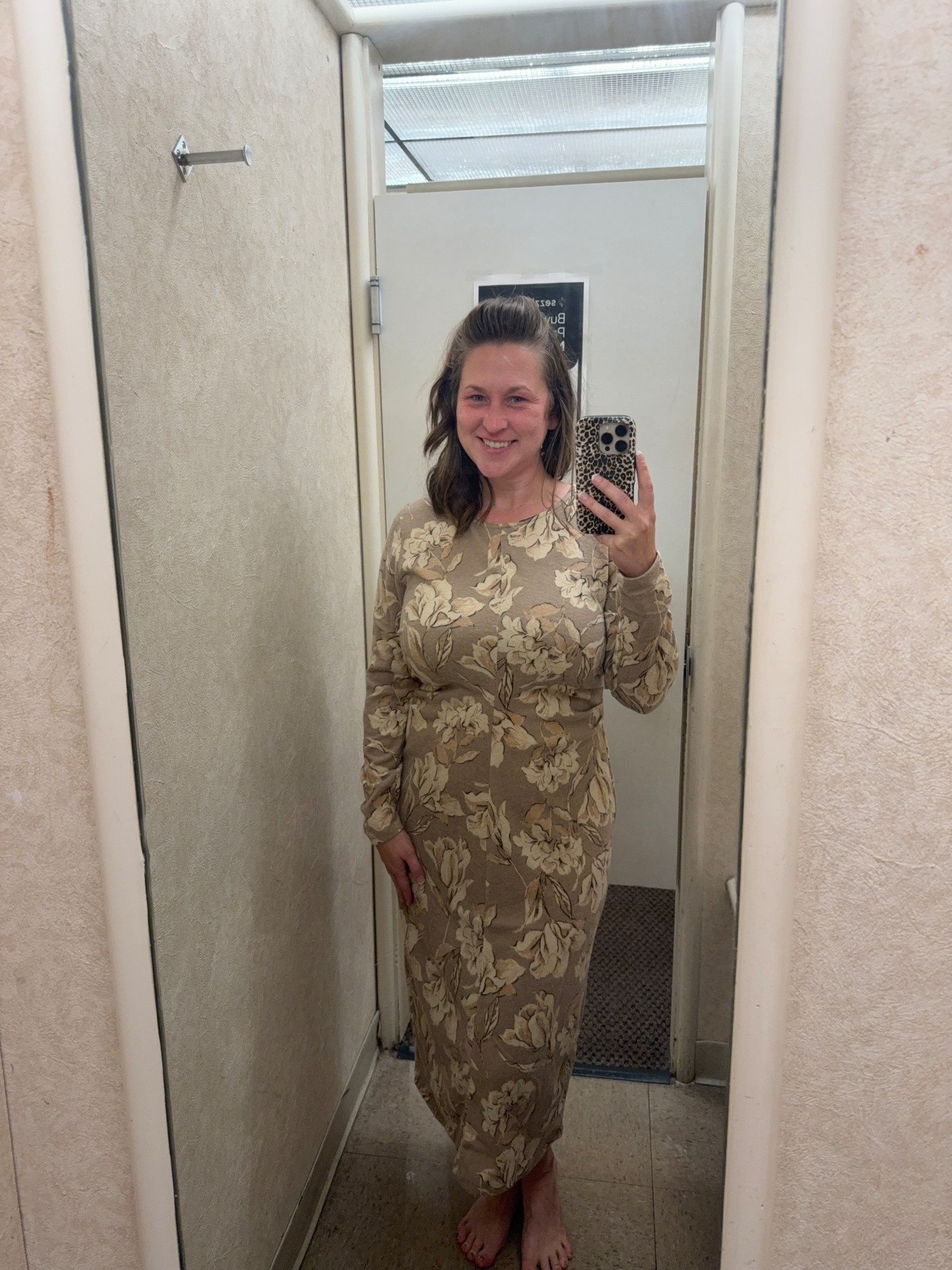 I wish I could remember what size this is 🤣🙈

#LTKStyleTip #LTKHoliday #LTKWedding