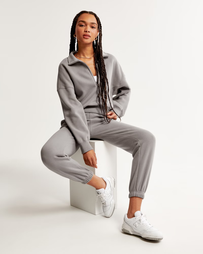 Essential Sunday Sweatpant | Abercrombie & Fitch (US)