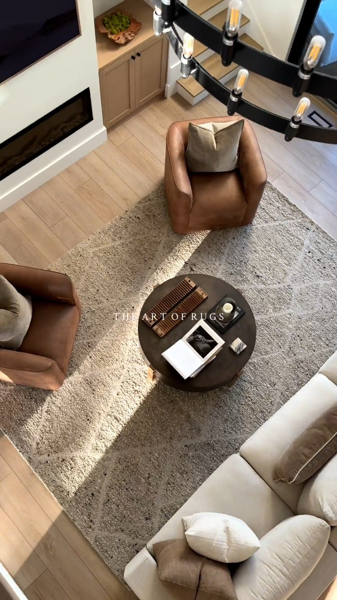 #ad The Art of Rugs 🤎

The layer that quietly does the heavy lifting—grounding the space, defining the layout, adding warmth and texture, and making every other layer feel intentional.

Never underestimate the power of the right rug. It can completely change how a space looks and feels.

You can find all of my favorites shown here and more at @Wayfair!

#wayfair #wayfairpartner
