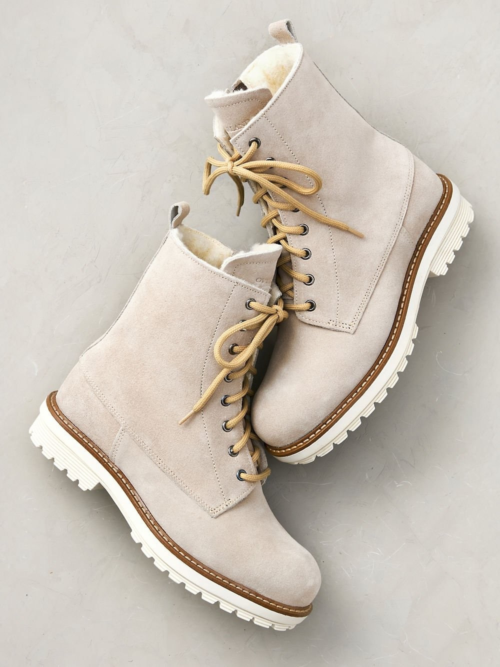 The winter boots I shared recently! They are soooo warm and cozy 😍 

#LTKStyleTip