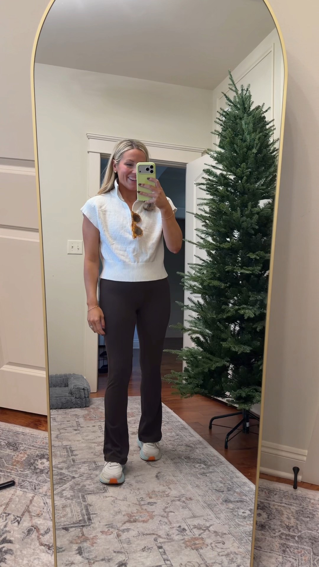 Amazon fit! Wearing a size medium in top as it shrinks after drying and wearing size small 30” length in leggings 

#LTKStyleTip #LTKActive #LTKFindsUnder100