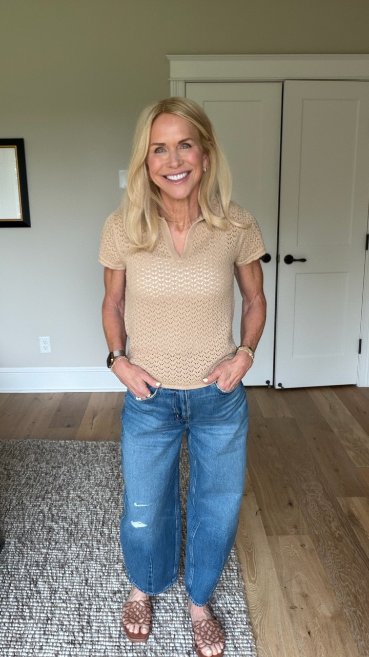 How cute is this knit sweater?! Cap sleeve with a cute collar! So casual and fun 🤩 A great transitional find for fall!

#LTKmomlife #LTKootd #LTKWorkwear