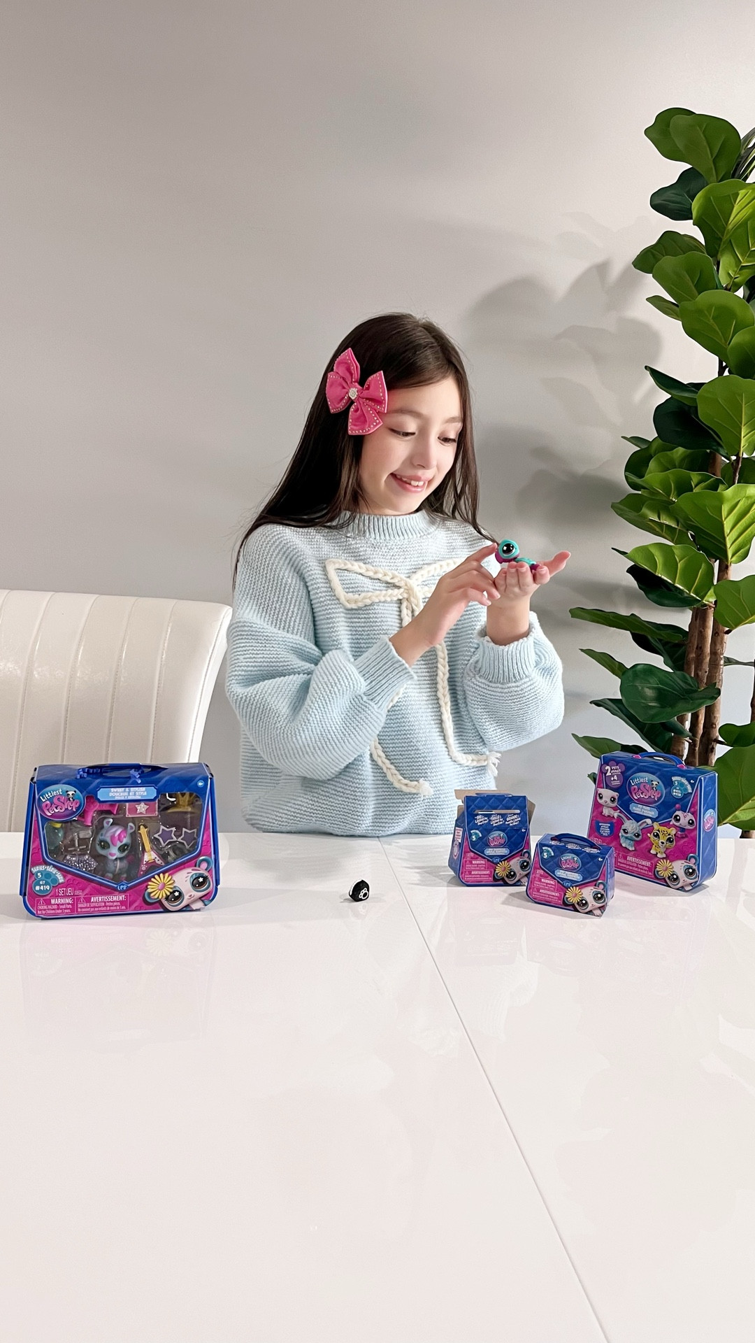 Have you heard that Littlest Pet Shop has partnered with Gen Alpha fave, @LikeNastya ?
Releasing the first ever LPS x Like Nastya 

Littlest Pet Shop Series 5 Pet Surprise Available at  @Walmart @Target  @Amazon 
Littlest Pet Shop Series 5 Opposites Attract Pet Pairs Available USD @Walmart @Target 
Littlest Pet Shop Series 5 Sweet & Stylish Trendsetters Available at  @Target

 @LittlestPetShop @BasicFunToys @LikeNastya  @RenBeanie #LittlestPetShop #LPS26Spring #LittlestPetStories  #RenBeanieRocks #newtoyslikenastya

#LTKdayinmylife #LTKmomlife #LTKstorytime