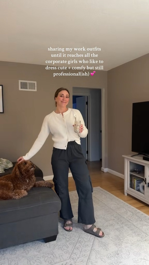 Wearing size small in the pants and a medium in the sweater! 

#LTKSaleAlert #LTKFindsUnder50 #LTKWorkwear