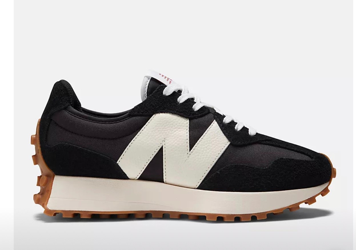 The perfect sneaker! Comfortable, and chic to elevate any outfit! 

#LTKootd #LTKActive #LTKmomlife