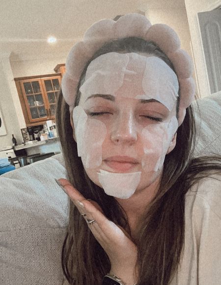 when the kids are napping and you just need a quick spa moment… these are the best sheet masks! they are actually toner pads, but they work so well as sheet masks. I love how they make my skin feel so good after! 

Amazon, Korean beauty, K beauty, mediheal, face masks, skincare 

#LTKunder50 #LTKbeauty