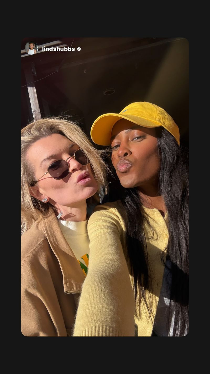 Yellow is for spring! 

spring l sweater 

 