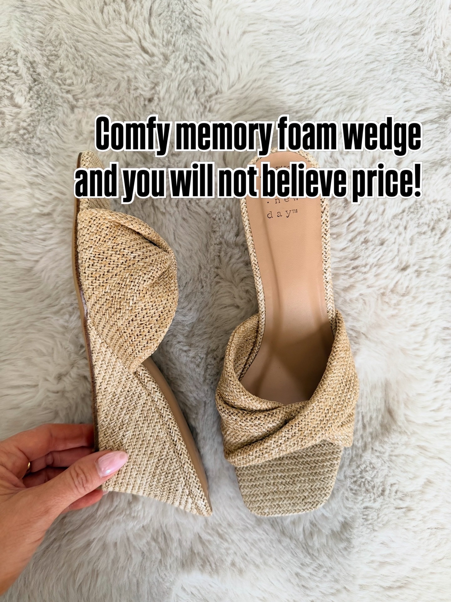 Comfy foam wedges you won’t want to take off 🥰

#LTKgrwm #LTKootd #LTKdayinmylife
