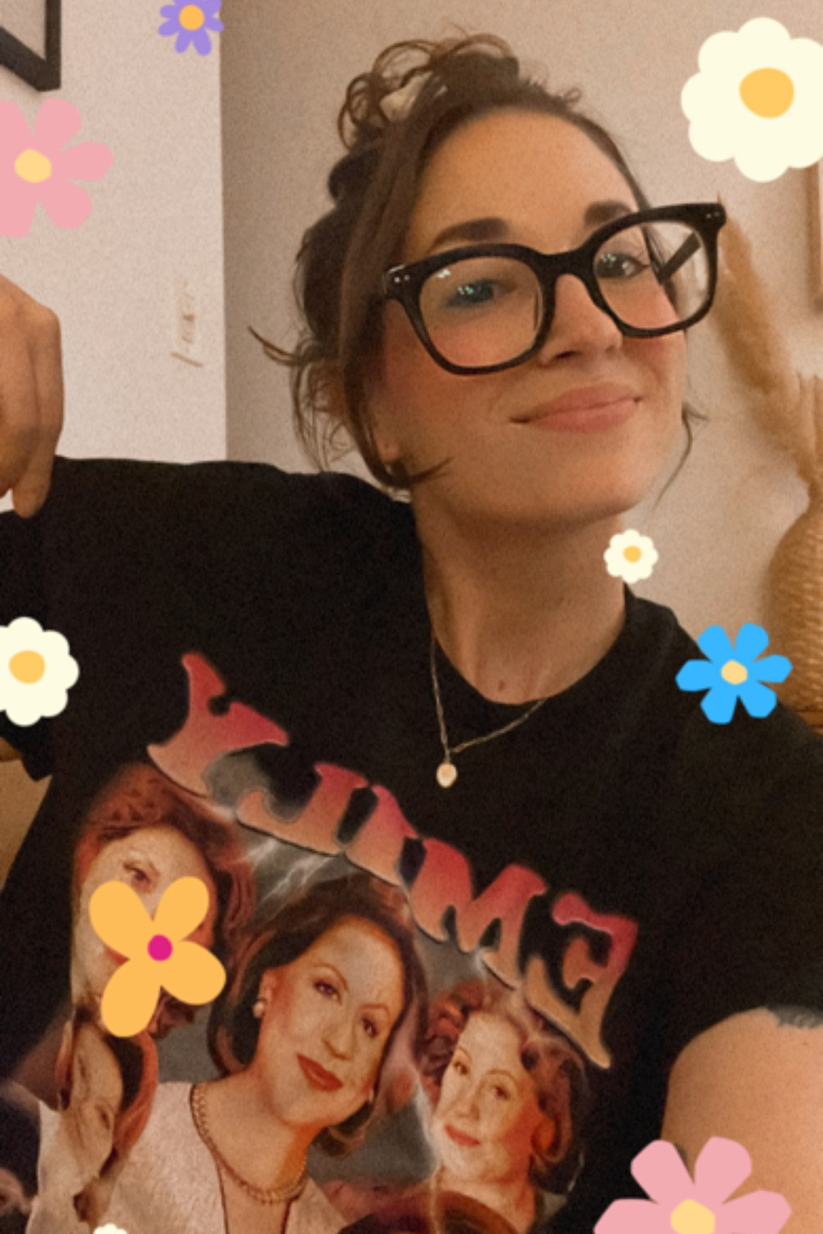 Glasses & Gilmore 🩷