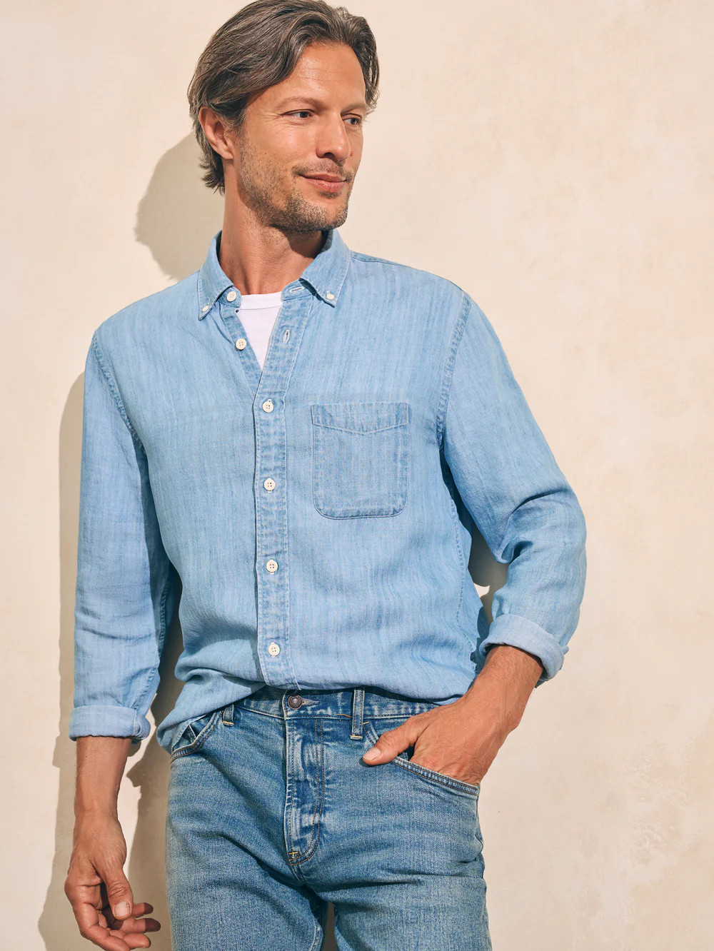 The Tried And True Chambray Shirt (Tall) | Faherty