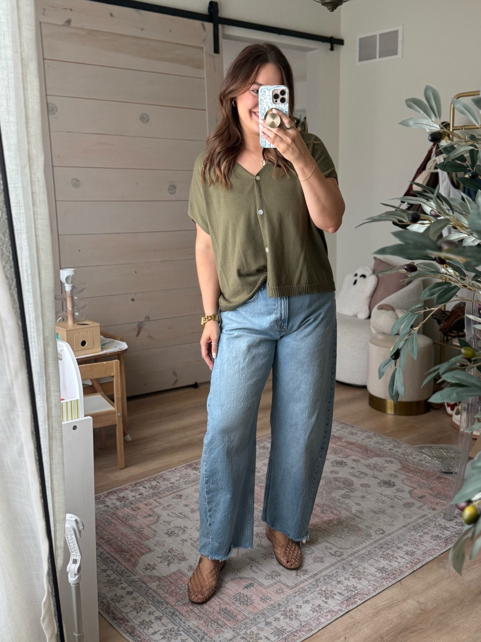 Fall outfit // barrel jeans true to size and oversized button up cardigan size large- I own in 2 colors it’s the cutest!

#LTKgrwm #LTKmomlife #LTKMidsize