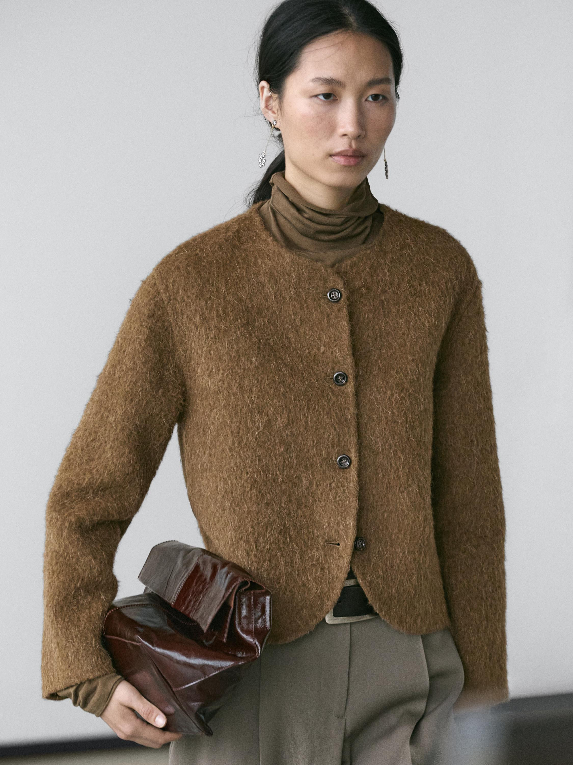 Alpaca and wool knit cardigan with brushed finish | Massimo Dutti UK