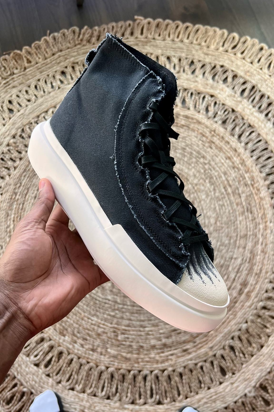 Y-3 White Nizza High Sneakers by Adidas. Link to sneakers down below ⬇️!

#LTKmens