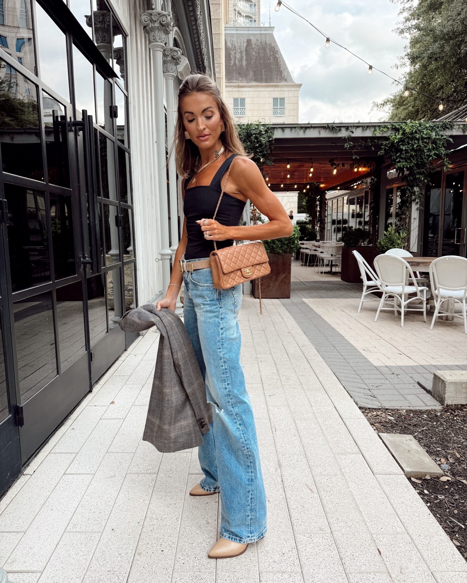 one of my favorite looks for date night 🤎 you just can’t go wrong with a classic blazer, flattering bodysuit, and great denim! 🙌🏼

#LTKootd