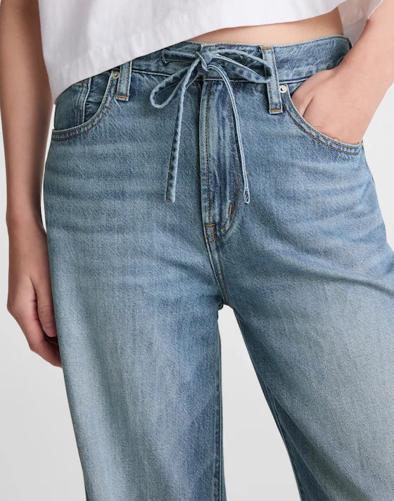 The Ultimate Wide-Leg Jean in Airy Denim | Madewell