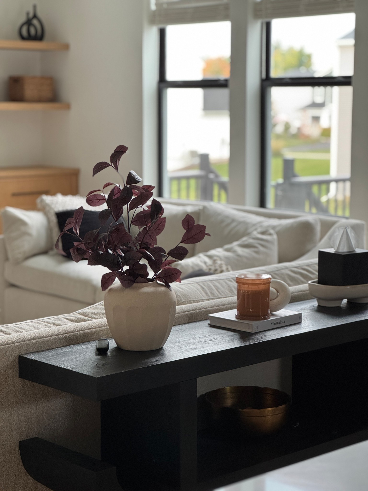 Fall living room decor 🍁🍂

#LTKHome #LTKSeasonal #LTKFamily