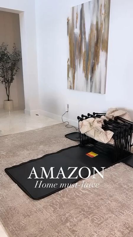 Amazon home must have
This self inflate queen bed is just the perfect bed to have to host guests. 
It’s so easy to put away and it only takes less than four minutes to inflate and deflate. 🙌🏻🙌🏻



#LTKU #LTKhome #LTKVideo