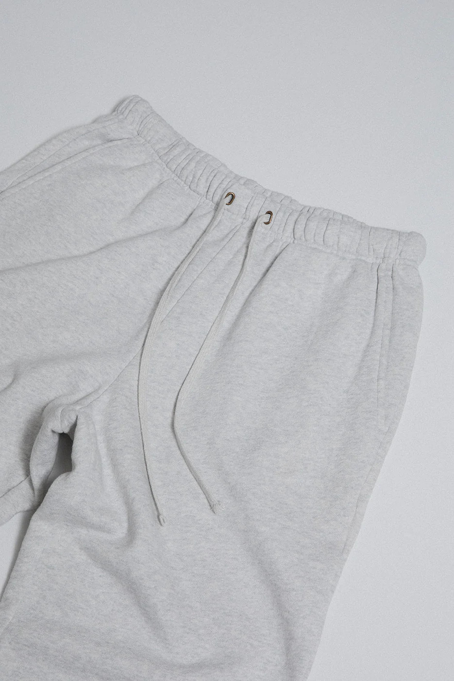 CORE STRAIGHT LEG SWEATPANT | Elwood Clothing
