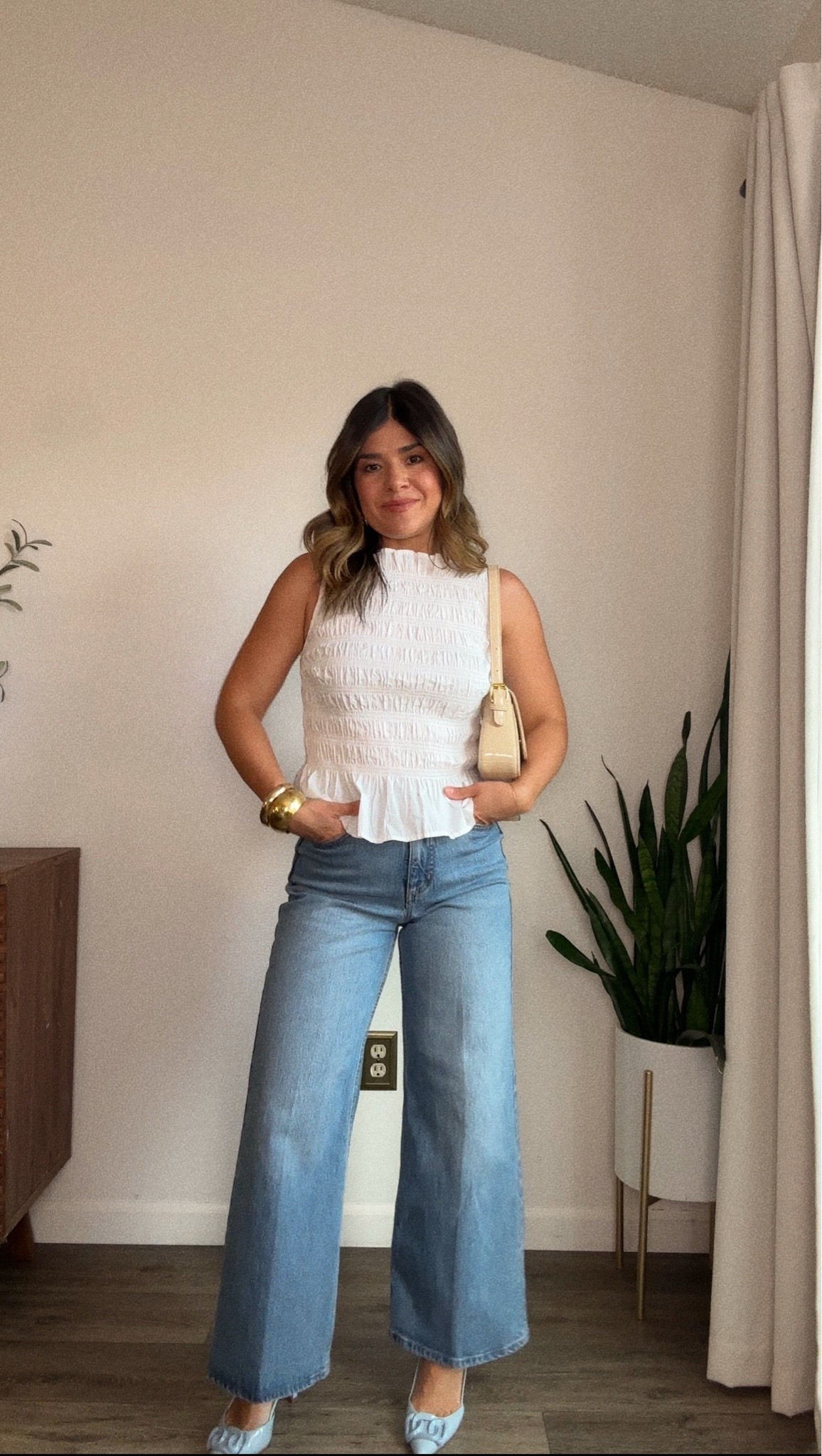 The most flattering jeans from Walmart! I been slightly obsessed with these jeans! Can’t recommend them enough! 
Top size xs
Jeans size 0

#LTKootd #LTKSeasonal