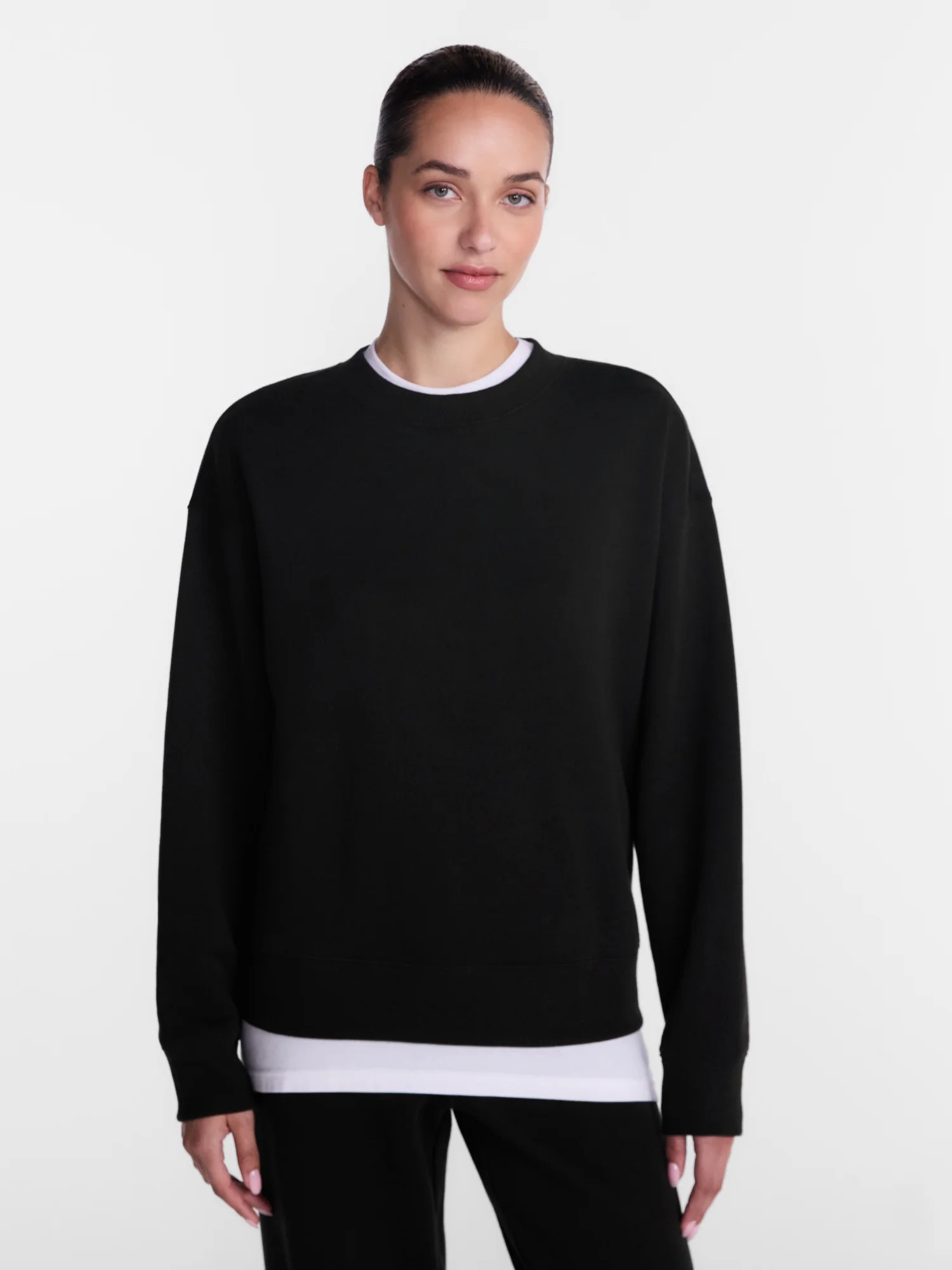 Athletic Works Women's and Women's Plus Fleece Sweatshirt with Long Sleeves, Sizes XS-4X | Walmart (US)